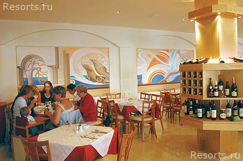 Alex Beach Hotel 16